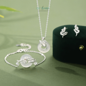 Uẩn Xà – khi trang sức trở thành linh khí BNVT32